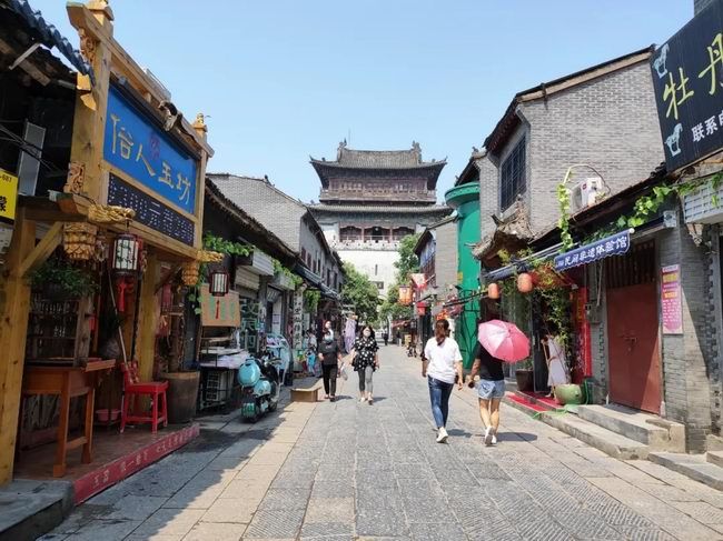 洛陽(yáng)這個(gè)網(wǎng)紅景區的停車(chē)場(chǎng)加入平臺！位置、泊位數、停車(chē)券點(diǎn)擊查看！